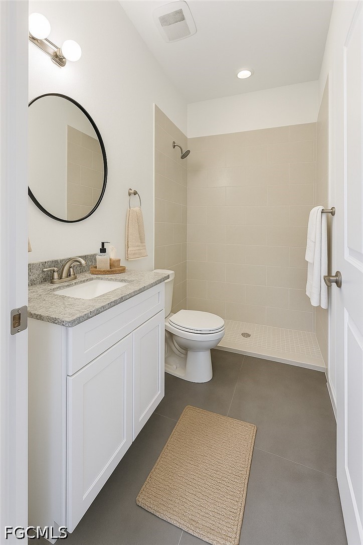 1 Bed SingleFamilyResidence for Sale in Lehigh Acres, photo 5