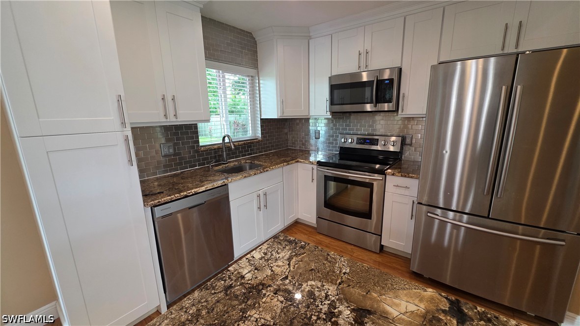 3 Bed SingleFamilyResidence for Sale in San Carlos Park, photo 5