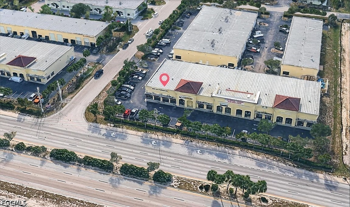 Office for Sale in Fort Myers, photo 5