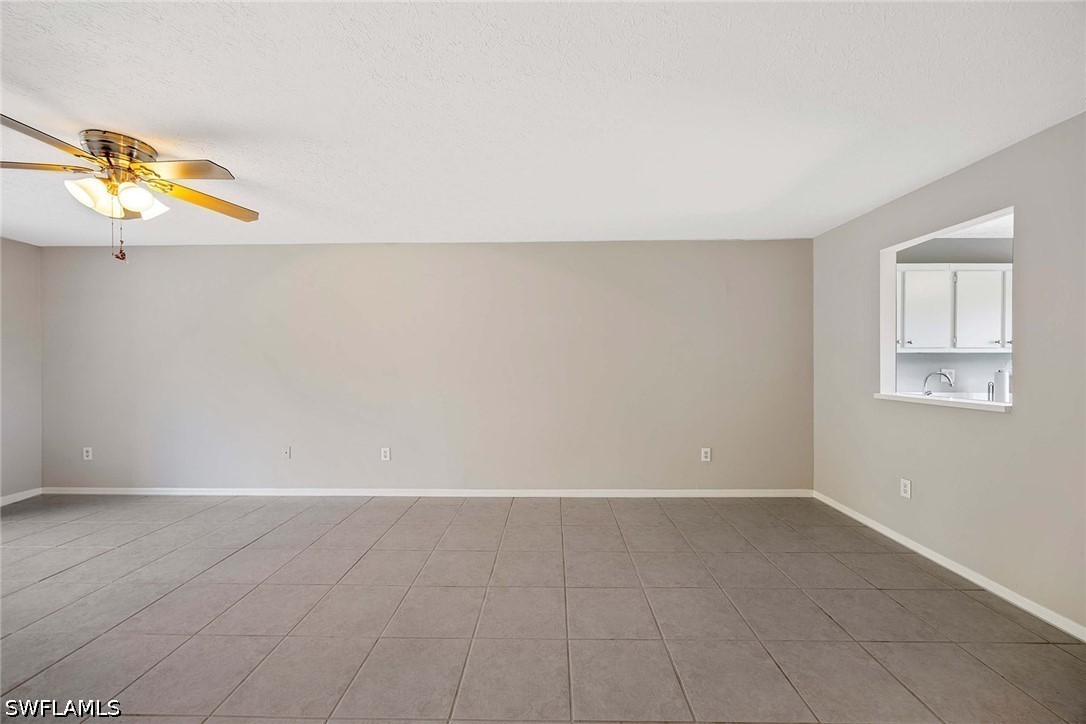 2 Bed Condominium for Sale in Naples, photo 5