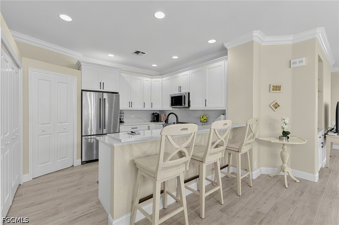 3 Bed Waterfront Home for Sale in Fort Myers, photo 5
