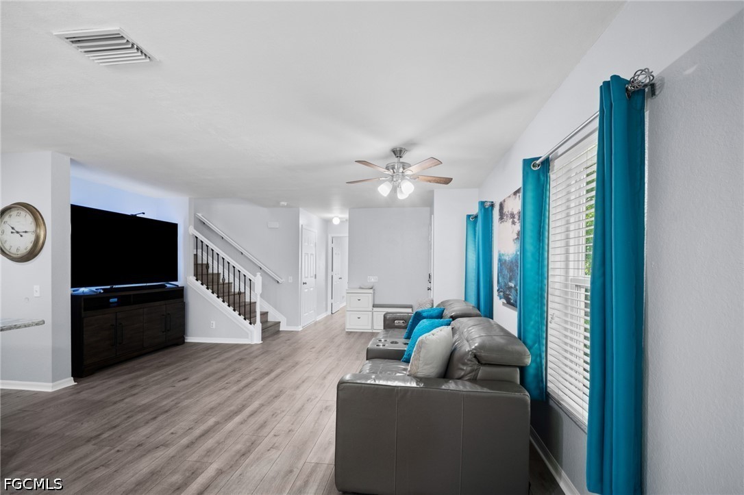 3 Bed Townhouse for Sale in Bayshore Commons, photo 5