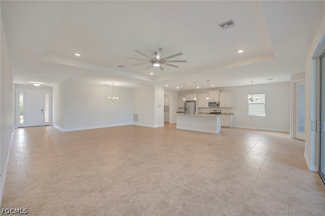 3 Bed Waterfront Home for Sale in Brightwater Lagoon, photo 5