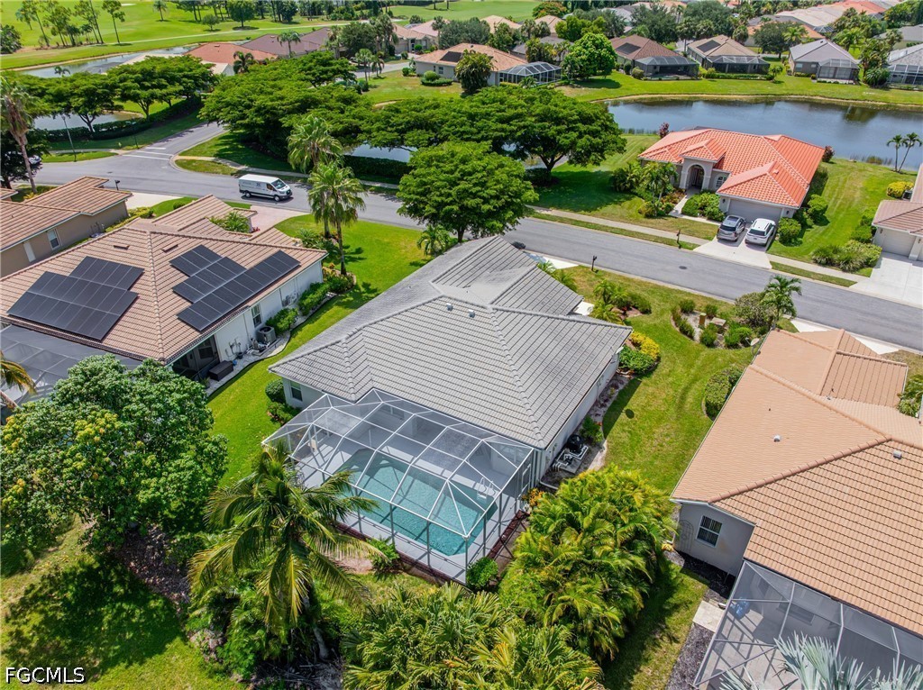 3 Bed Pool Home for Sale in Westminster, photo 5