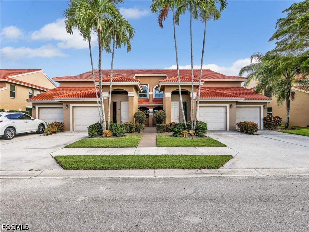 2 Bed Waterfront Home for Sale in Naples, photo 5