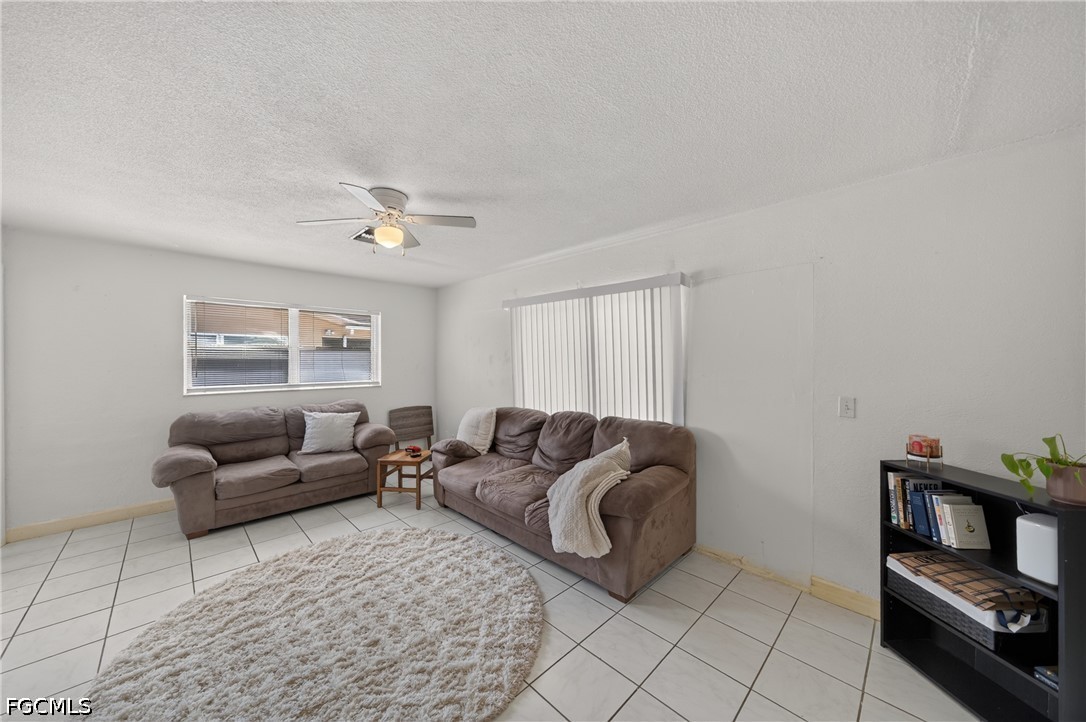 4 Bed Duplex for Sale in Cape Coral, photo 5