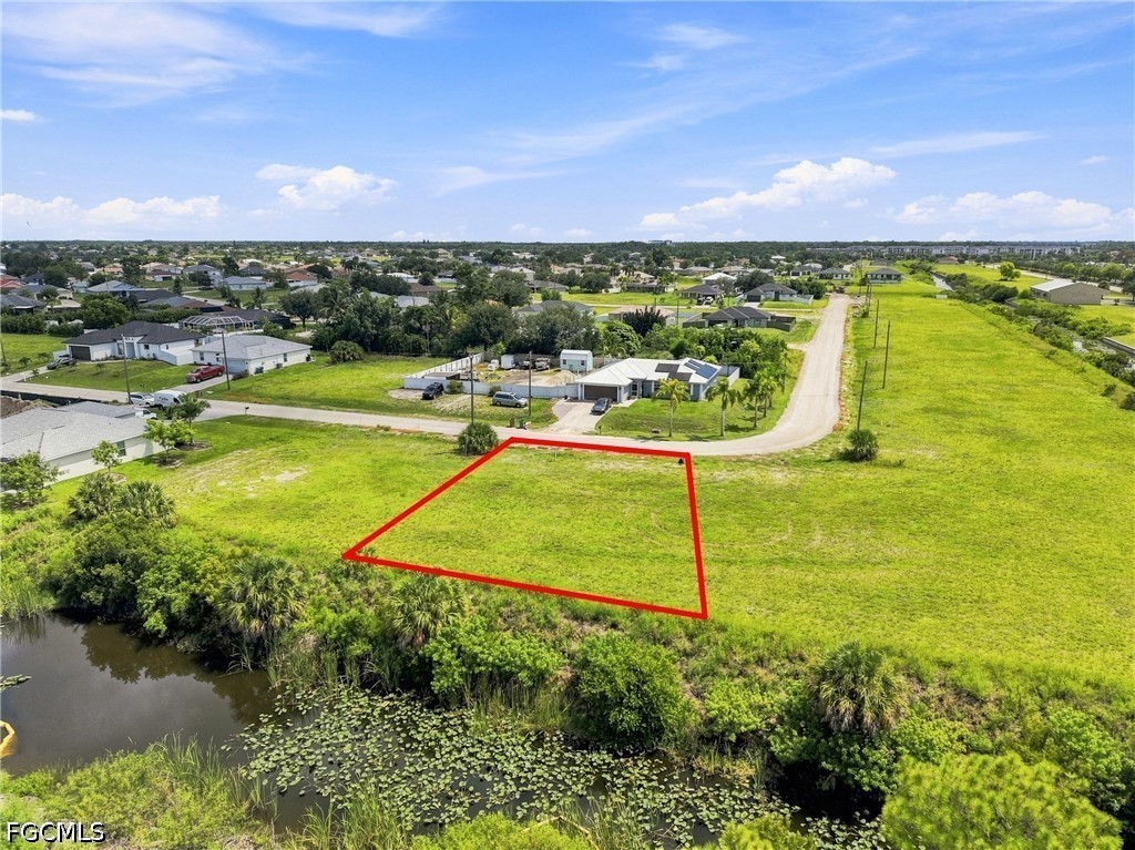 Waterfront Home for Sale in Cape Coral, photo 5