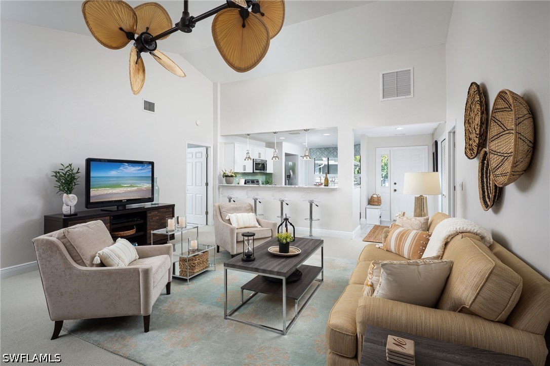 2 Bed Condominium for Sale in Naples, photo 5
