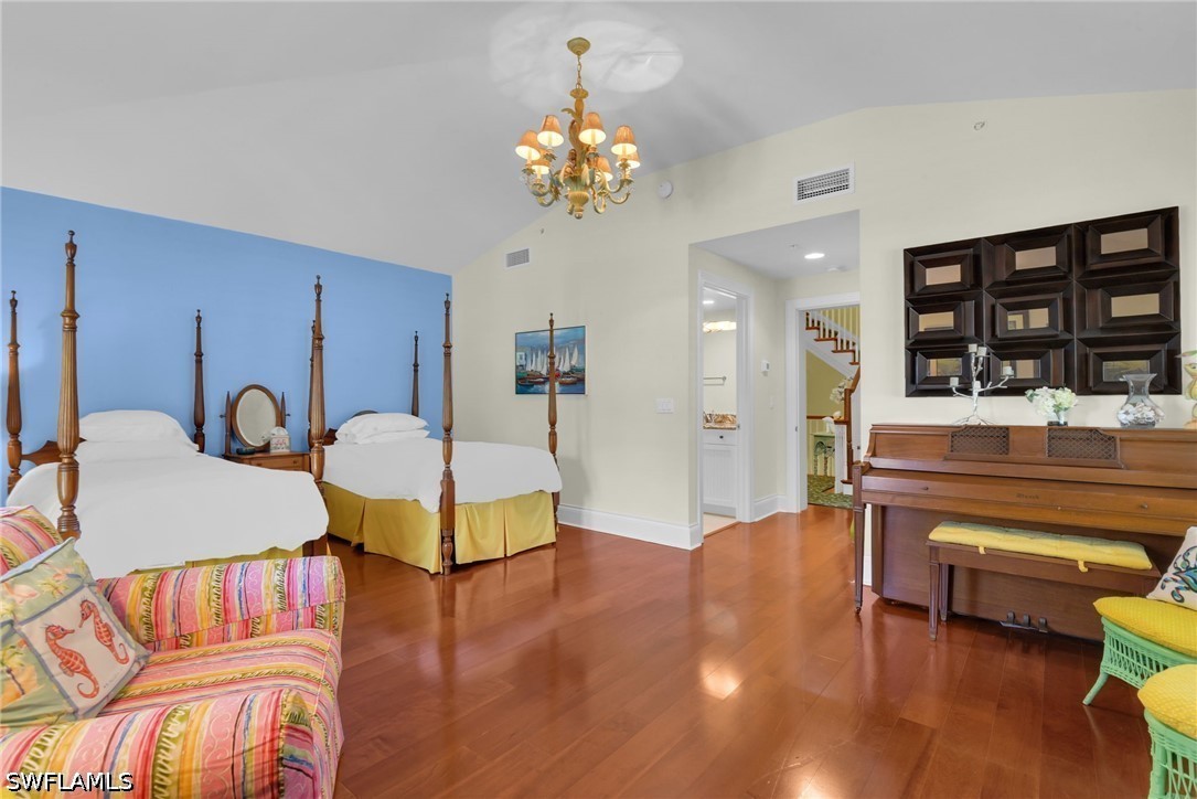 4 Bed Townhouse for Sale in Sandy Cay, photo 5