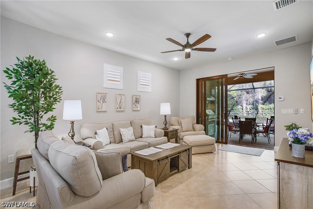 2 Bed Pool Home for Sale in Winding Cypress, photo 5
