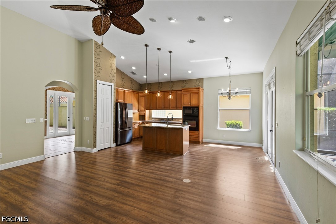 4 Bed SingleFamilyResidence for Sale in Casa Del Lago, photo 5