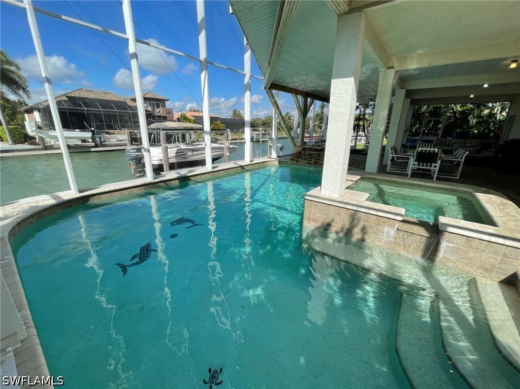 4 Bed Pool Home for Sale in Isles Of Capri, photo 5