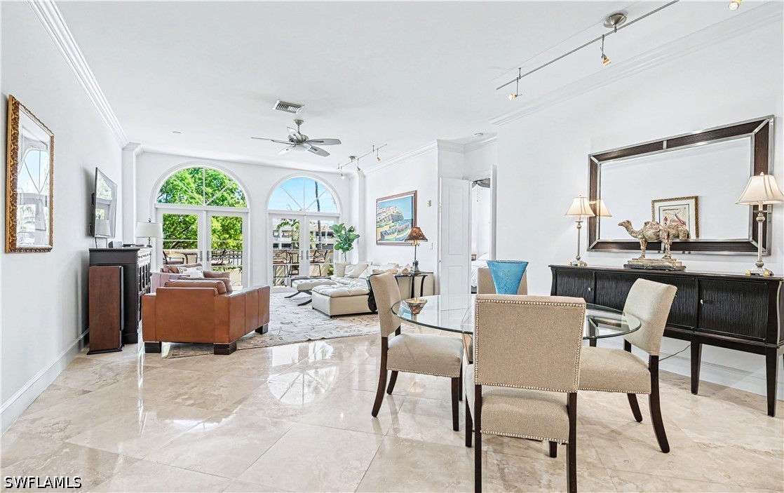 3 Bed Condominium for Sale in Olde Naples, photo 5
