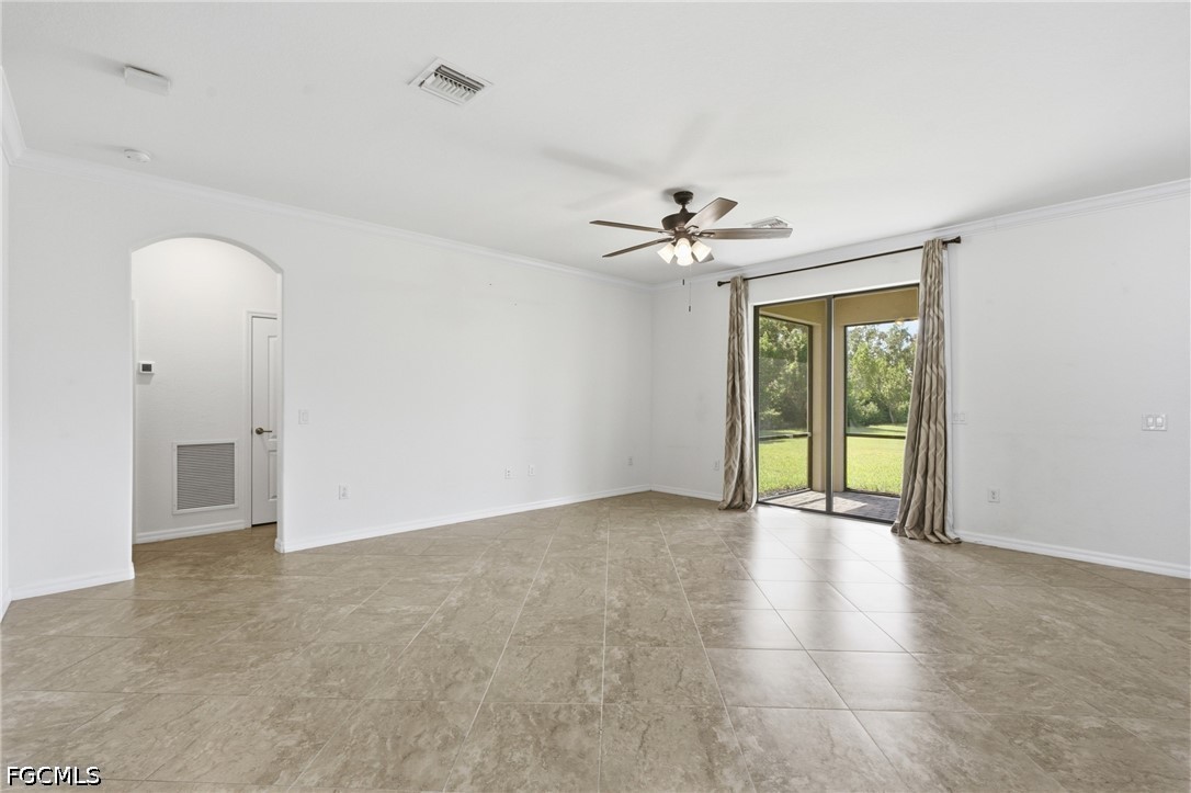 4 Bed Waterfront Home for Sale in Fort Myers, photo 5