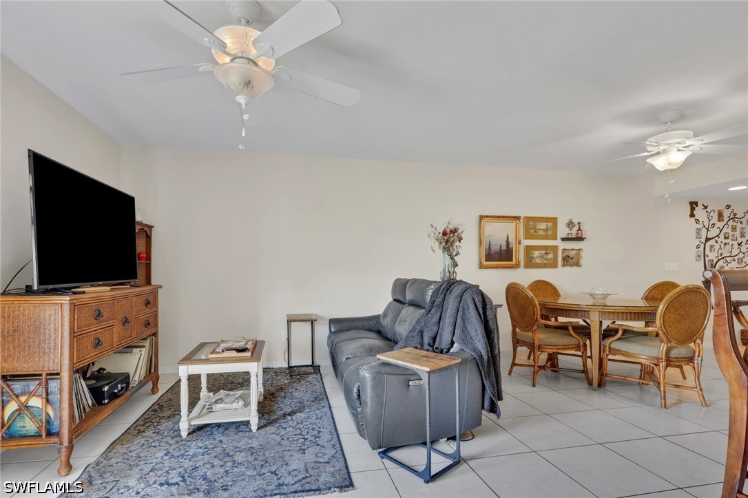 2 Bed Condominium for Sale in Augusta Village, photo 5