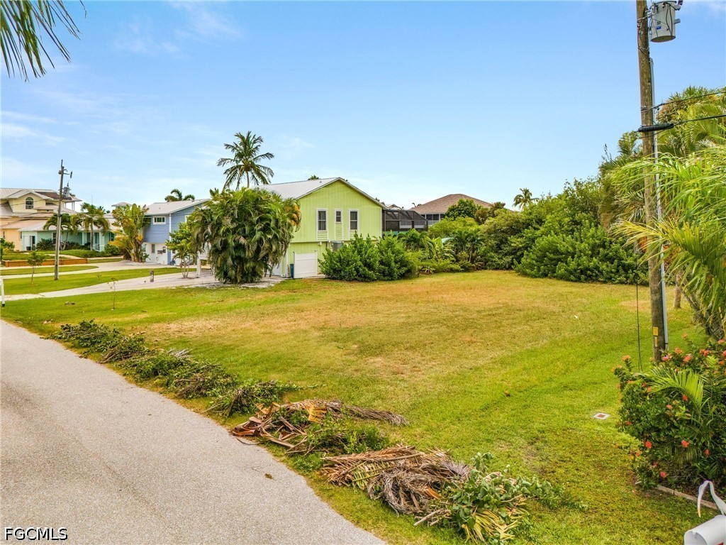 Waterfront Home for Sale in Serenity Cove, photo 5