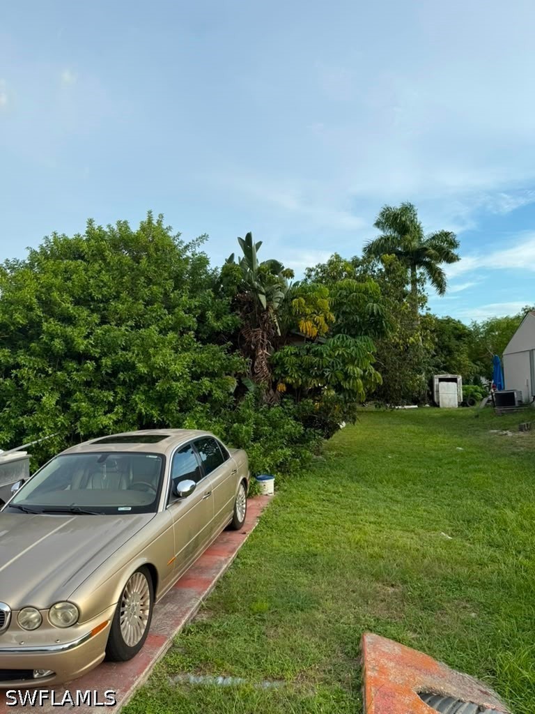 Residential for Sale in Naples Manor, photo 5