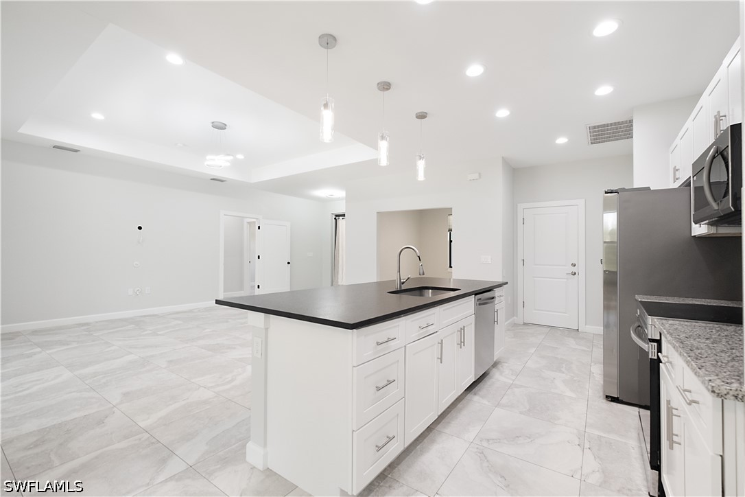 3 Bed SingleFamilyResidence for Sale in Naples, photo 5