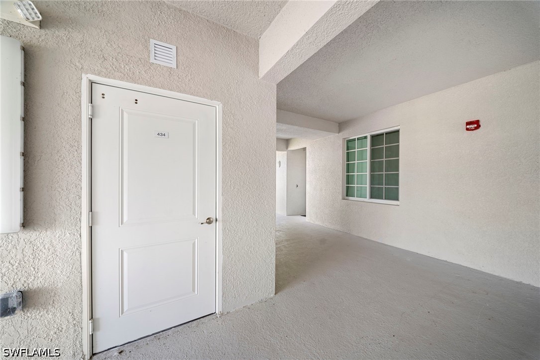 2 Bed Condominium for Sale in Webbs Reserve, photo 5