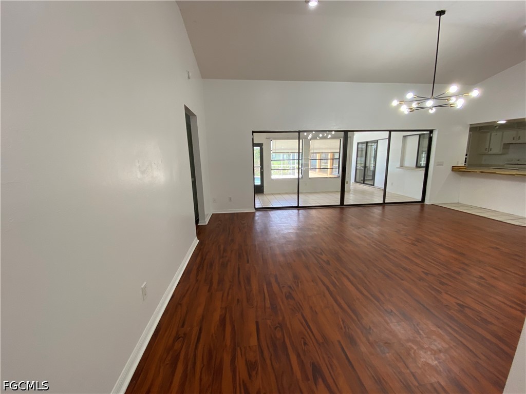 3 Bed Pool Home for Sale in Cape Coral, photo 5