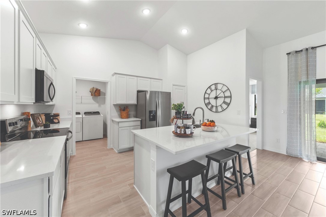 4 Bed SingleFamilyResidence for Sale in Lehigh Acres, photo 5