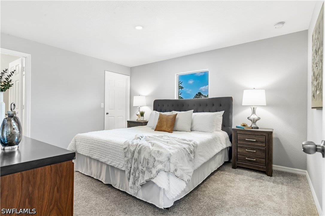 3 Bed SingleFamilyResidence for Sale in Lehigh Acres, photo 5