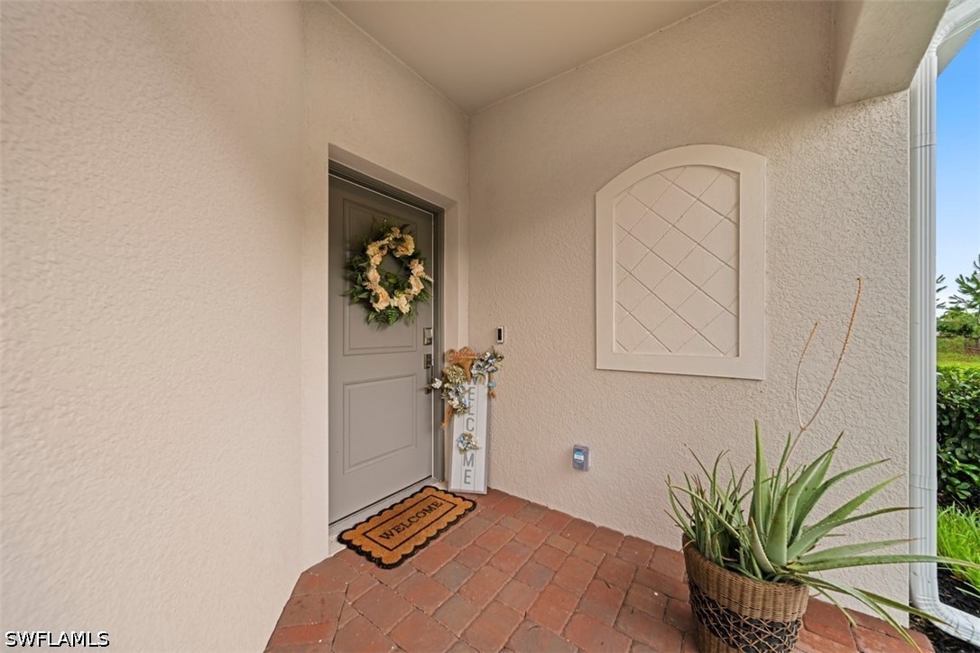 2 Bed Attached for Sale in Naples, photo 5