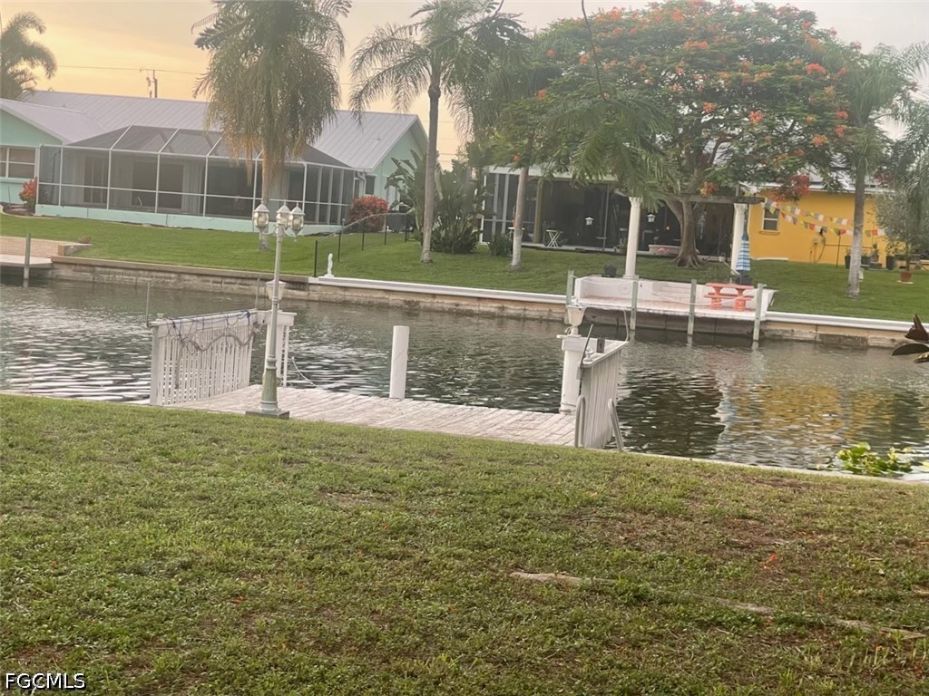 2 Bed Waterfront Home for Sale in Cape Coral, photo 5