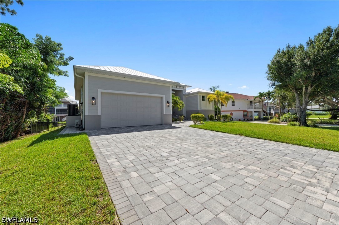 3 Bed Pool Home for Sale in Parkridge, photo 5