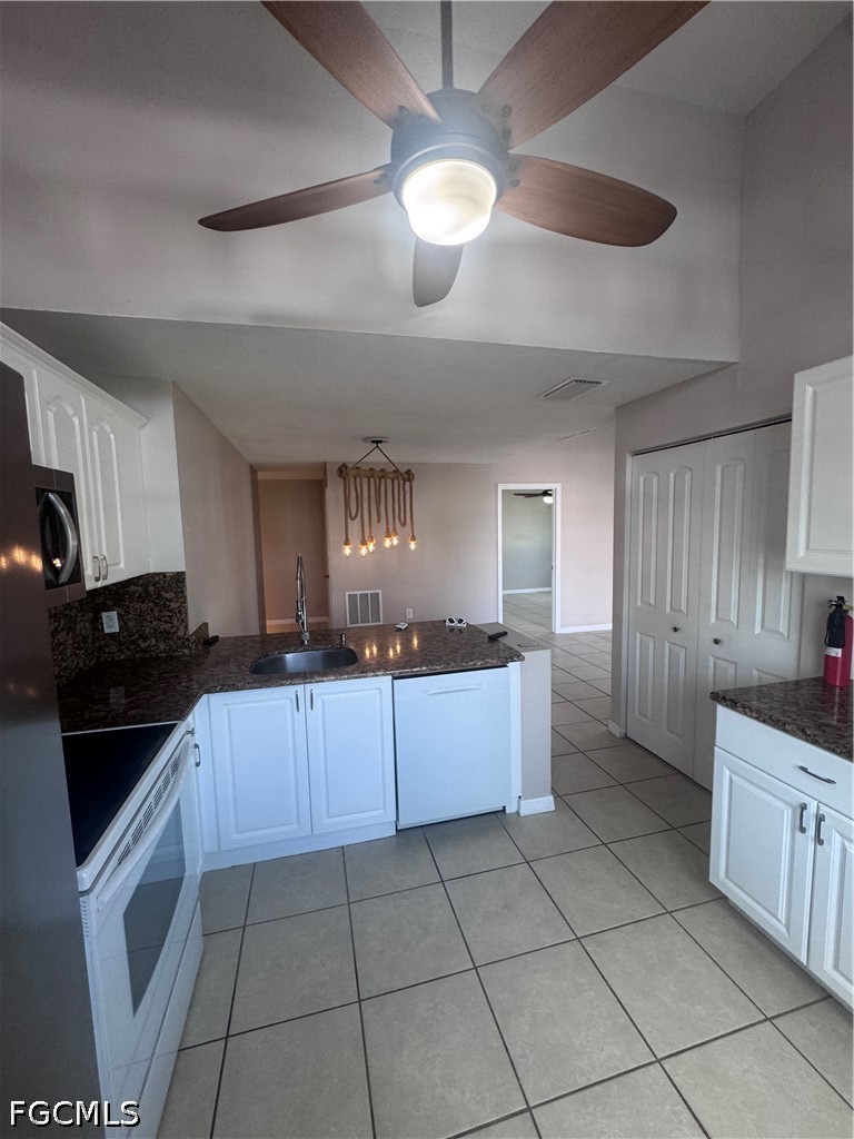 3 Bed Condominium for Sale in Fort Myers, photo 5