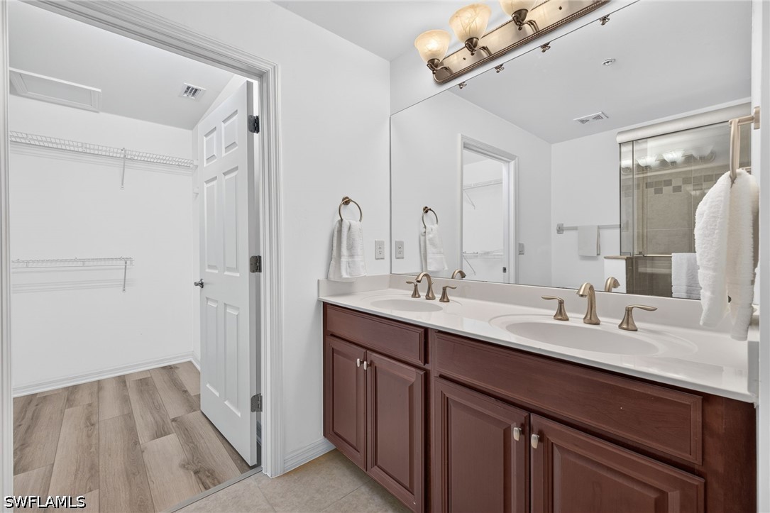 2 Bed Condominium for Sale in Estero, photo 5