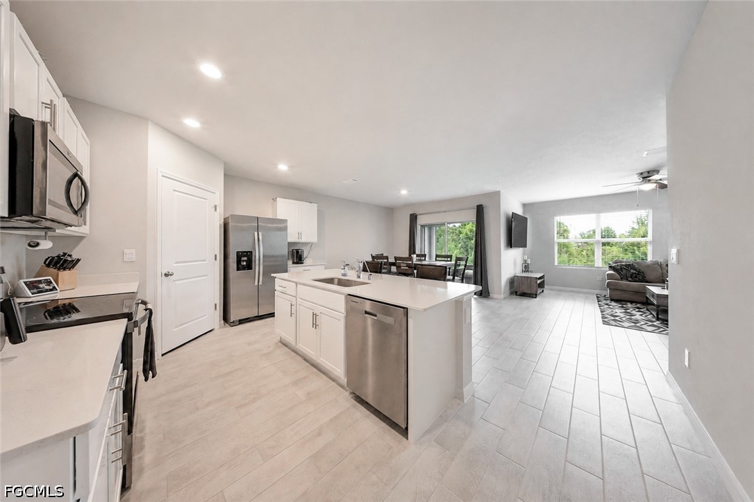4 Bed SingleFamilyResidence for Sale in Lehigh Acres, photo 5