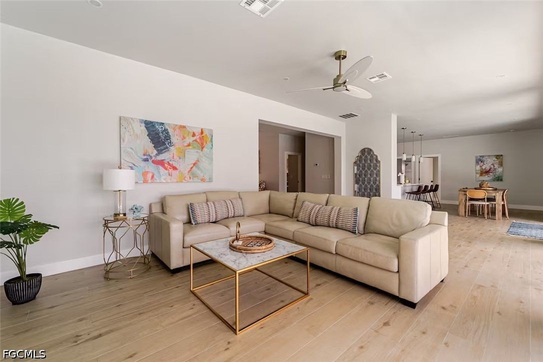 5 Bed Pool Home for Sale in Cape Coral, photo 5