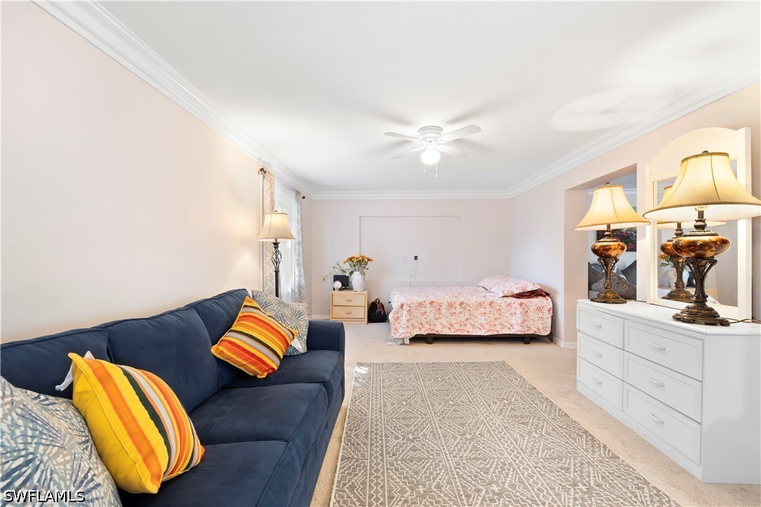2 Bed SingleFamilyResidence for Sale in Naples, photo 5