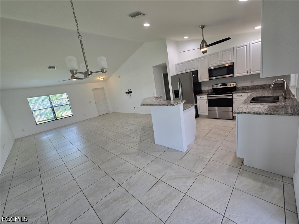 4 Bed Waterfront Home for Sale in Cape Coral, photo 5