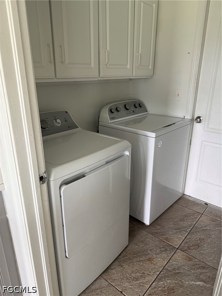3 Bed SingleFamilyResidence for Sale in Lehigh Acres, photo 5