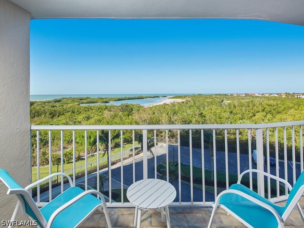2 Bed Waterfront Home for Sale in South Seas, photo 5
