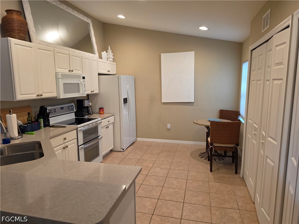 3 Bed Waterfront Home for Sale in Mill Creek, photo 5