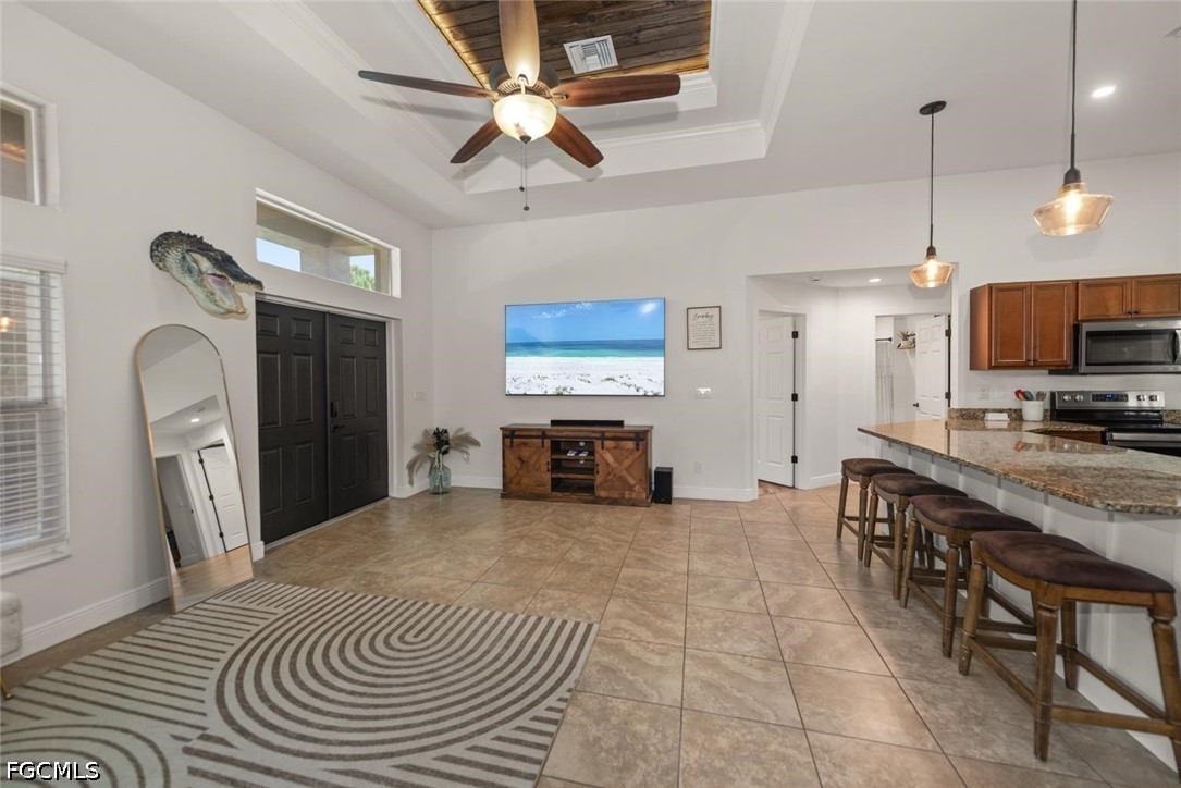 3 Bed SingleFamilyResidence for Sale in Alva, photo 5
