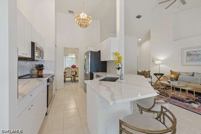3 Bed Waterfront Home for Sale in Naples, photo 5