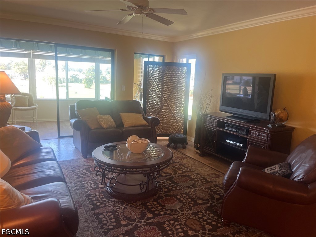 2 Bed Waterfront Home for Sale in Seven Lakes, photo 5