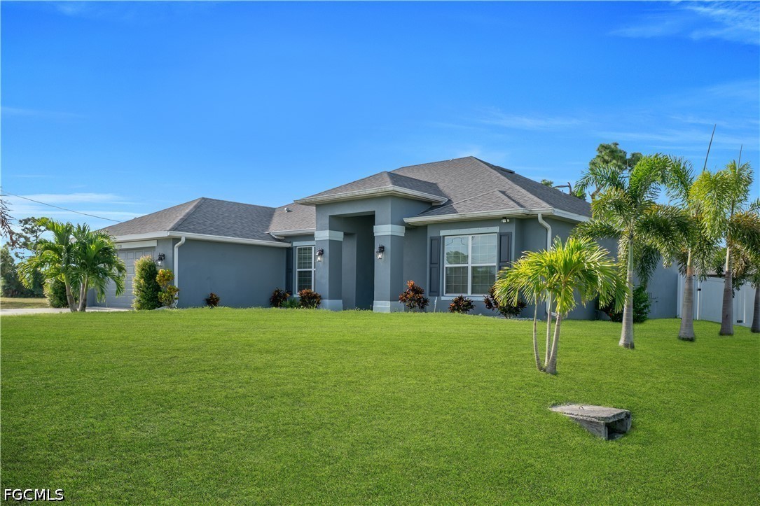 4 Bed SingleFamilyResidence for Sale in Cape Coral, photo 5
