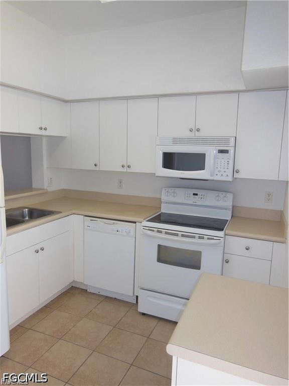 2 Bed Condominium for Sale in Fort Myers, photo 5