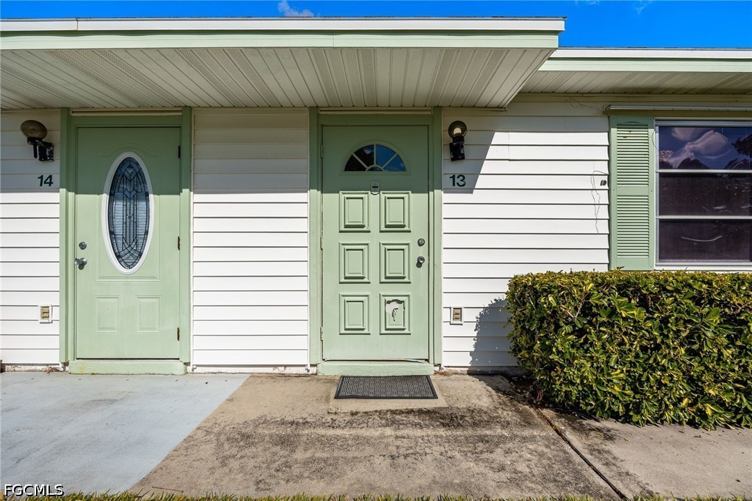 2 Bed Attached for Sale in Pinewood Condominium, photo 5