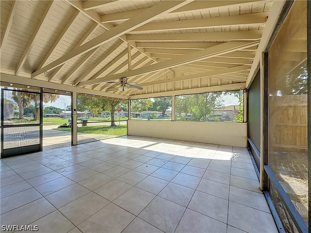 4 Bed SingleFamilyResidence for Sale in Not Applicable, photo 5