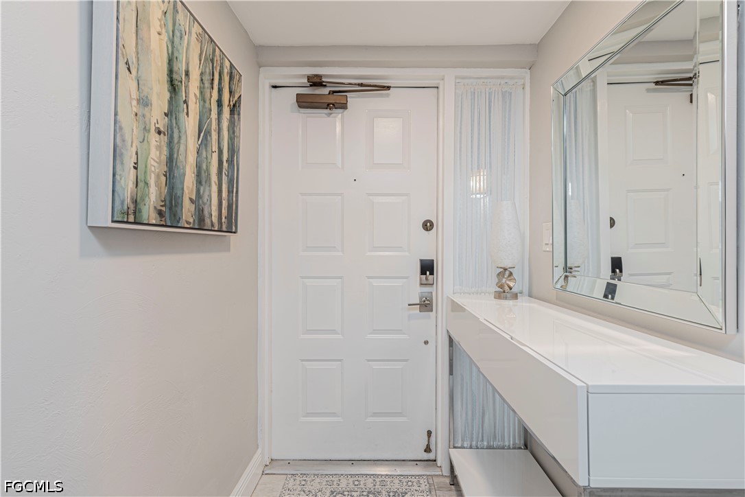 3 Bed Waterfront Home for Sale in North Shore Place, photo 5