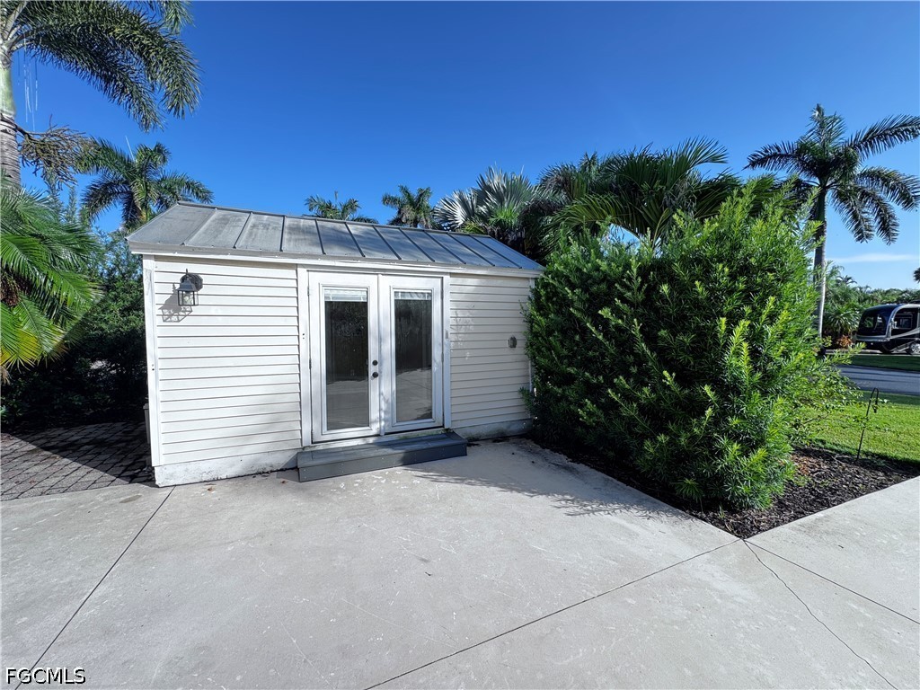 Waterfront Home for Sale in Labelle, photo 5