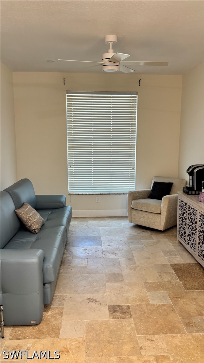 2 Bed Condominium for Sale in Charleston Square, photo 5