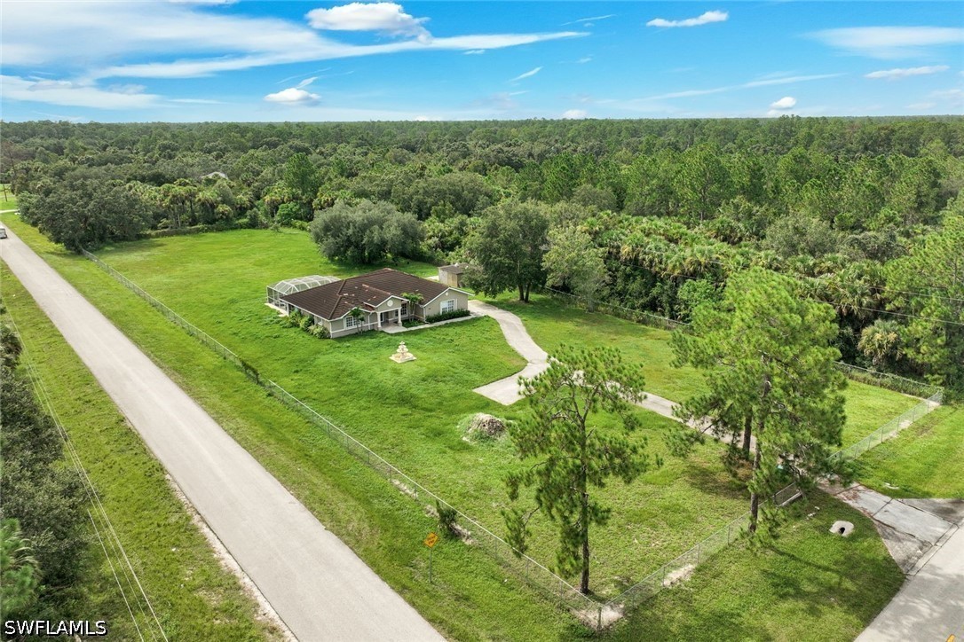 3 Bed Pool Home for Sale in Golden Gate Estates, photo 5
