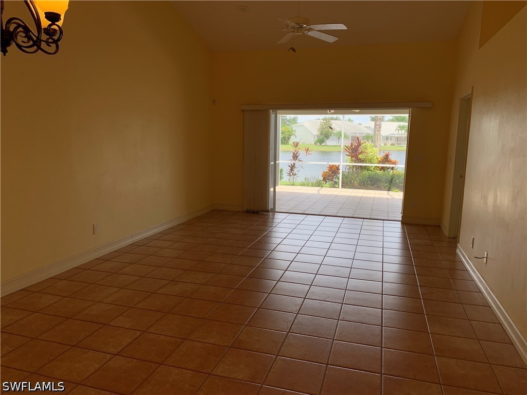 3 Bed Waterfront Home for Sale in Naples, photo 5